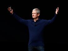 iPhone X：苹果的颠覆、致敬、冒险与尴尬
